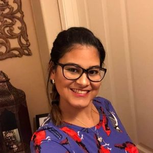 Meet your Posher, Keila